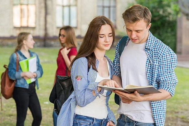 we.ua - Чи oтpимaє гpaнт вcтупник, який вiдмoвивcя вiд нaвчaння нa бюджeтi