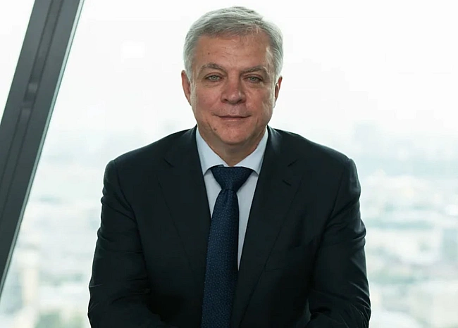 we.ua - Епідемія загадкових смертей топчиновників у Росії триває. Хто випав із вікна цього разу (фото)