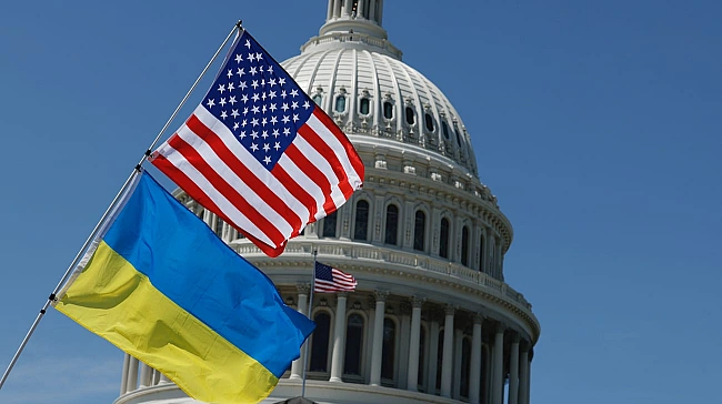 we.ua - Сенатори-демократи ініціювали розслідування через призупинення Трампом санкцій проти Росії – ЗМІ