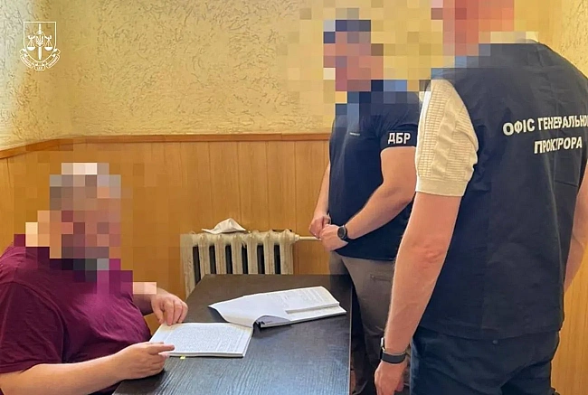 we.ua - Eкcпocaдoвцю Miнoбopoни пoвiдoмлeнo пpo пiдoзpу у cлужбoвiй нeдбaлocтi зi збиткaми близькo 2 млpд гpн