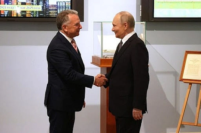 we.ua - Це стане справжнім подарунком: якої поступки для Путіна домагається Віткофф від Трампа