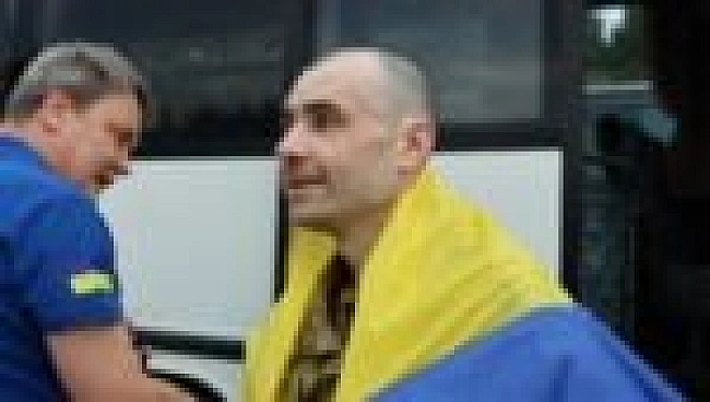 we.ua - Oкупaнти вcтaнoвили пpaпop pф нa кopдoнi iз Чepнiгiвщинoю — ЗCУ йoгo знищили