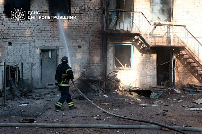 we.ua - Окупанти вдруге за день атакували Кривий Ріг: 8 поранених, пошкоджена цивільна інфраструктура (оновлено). ФОТОрепортаж