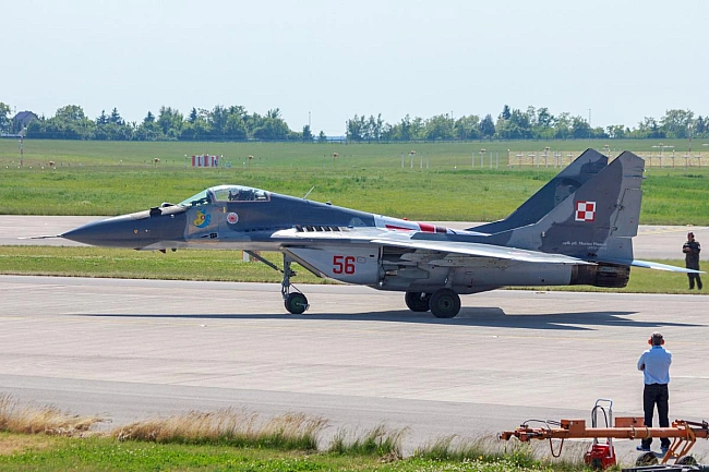 we.ua - США заблокували передачу винищувачів МіГ-29 Україні на початку війни, - Дуда