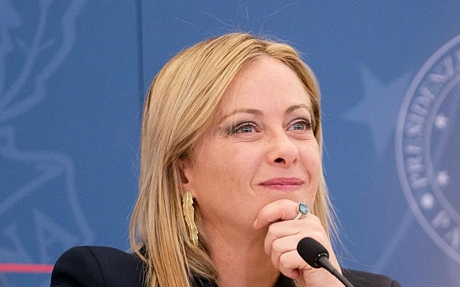 we.ua - Несподівано: Мелоні спростувала зупинку постачання зброї Україні з боку США