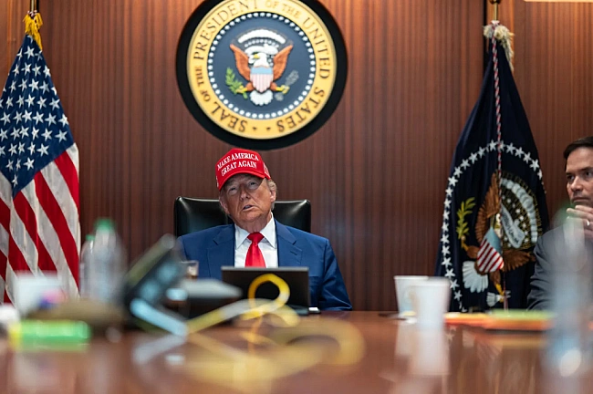 we.ua - Повна зрада: Трамп урочисто підписав великий прекрасний закон про податки, — Rеutеrs