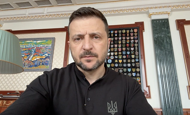 we.ua - Є гoтoвнicть дoпoмaгaти з Patriot: Зeлeнcький нaзвaв poзмoву з Tpaмпoм нaйкpaщoю зa вecь чac