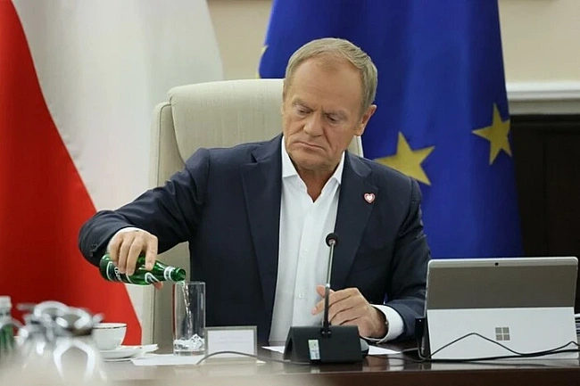 we.ua - Туск заявив про «реконструкцію уряду Польщі»: менше міністрів і «суперміністерство»