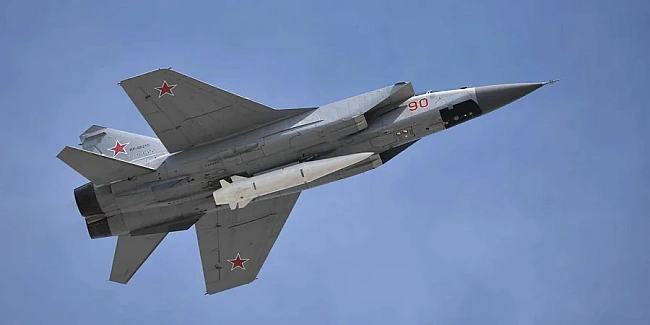 we.ua - Росія запустила дві ракети Кинджал, на Хмельниччині прогриміли вибухи