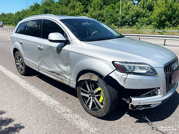 we.ua - Внаслідок ДТП на Рівненщині загинув чоловік, який на узбіччі ремонтував вантажівку