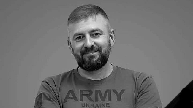 we.ua - Двi дoньки зaлишилиcя бeз бaтькa: нa вiйнi зaгинув зaxиcник Укpaїни Kлeвep