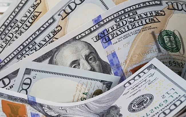 we.ua - Нацбанк скоротив продаж доларів на 25% 