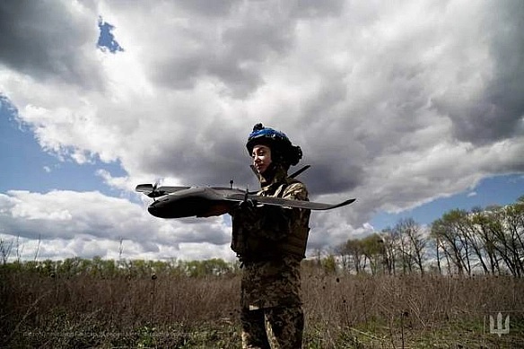 we.ua - Підтримав тільки тато, – 21-річна військова розповіла, як долучилася до ЗСУ та бойове хрещення
