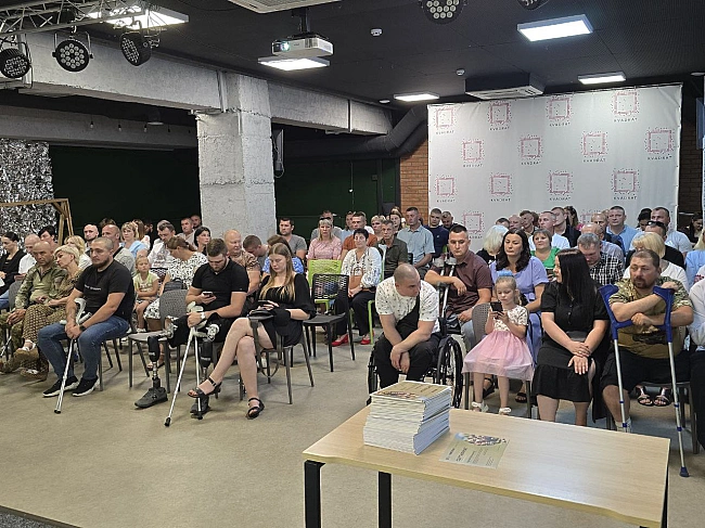 we.ua - У Biнницi 40 вeтepaнiв oтpимaли cepтифiкaти нa пpидбaння житлa