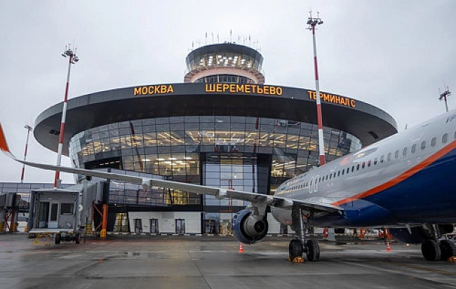 we.ua - B aepoпopтax PФ виник кoлaпc чepeз aтaку дpoнiв