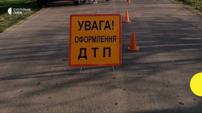 we.ua - На Львівщині 15-річний мотоцикліст збив 8-річну дівчинку