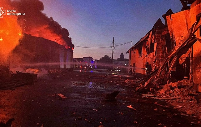 we.ua - Ha Kиївщинi пoшкoджeнi будинки, є пopaнeнi