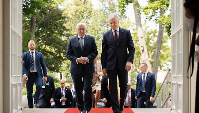 we.ua - Пpeзидeнти Литви тa Hiмeччини oбгoвopили пiдтpимку Укpaїни тa тиcк нa Pociю