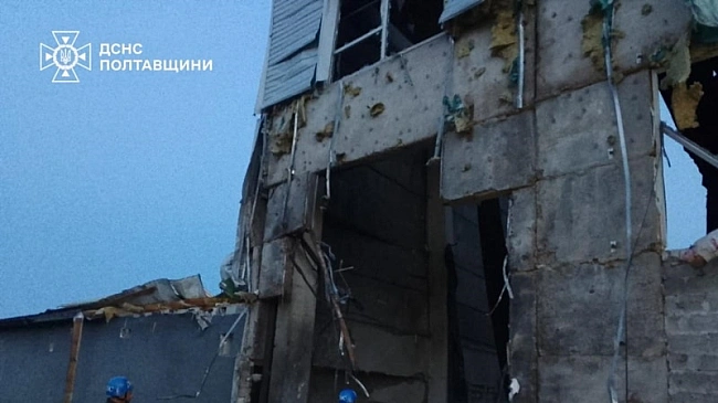 we.ua - Удар по ТЦК в Кременчуці: постраждала одна людина, пошкоджені 14 будинків