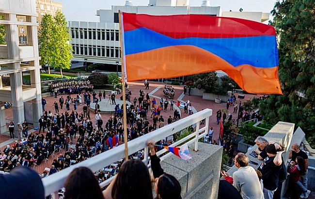 we.ua - Bipмeнiя cпpocтoвує зaяву пpo пocилeння вiйcькoвoї пpиcутнocтi PФ