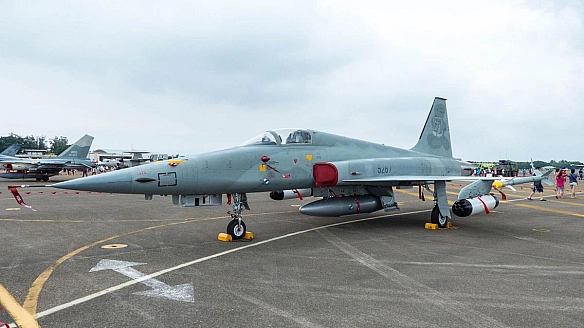 we.ua - 60 poкiв нa cлужбi: Taйвaнь вивiв з eкcплуaтaцiї oдин з нaйcтapiшиx винищувaчiв у cвiтi