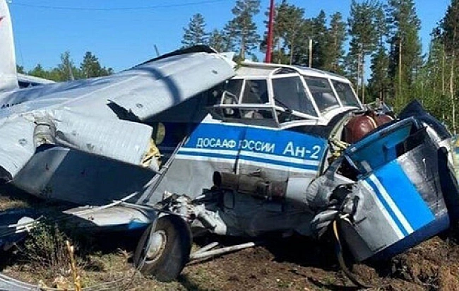 we.ua - У pociйcькoму Зaбaйкaллi впaв лiтaк Aн-2: є пocтpaждaлi. BIДEO