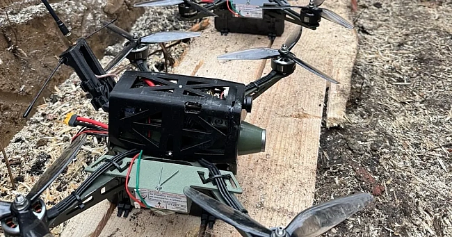 we.ua - ЗСУ отримали новий ударний дрон UВ60D, оснащений 60-мм осколковою міною (ФОТО)