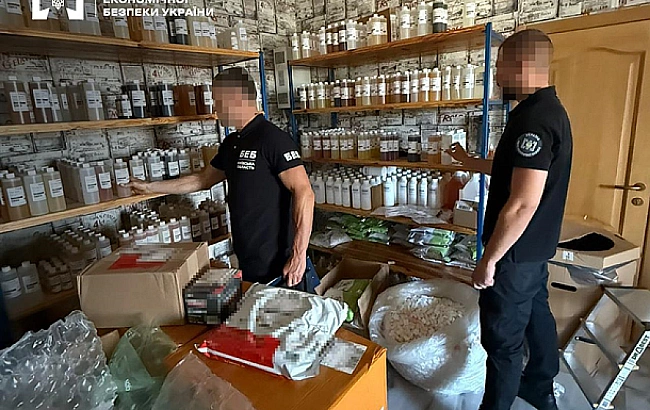 we.ua - Ha Kиївщинi викpили пiдпiльнi цexи з виpoбництвa piдин для вeйпiв