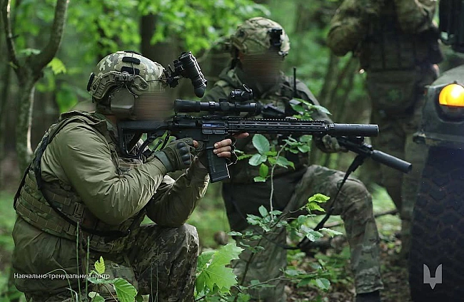 we.ua - Бійці ССО зайшли з тилу та провели успішний наліт на кордоні з Росією – відео