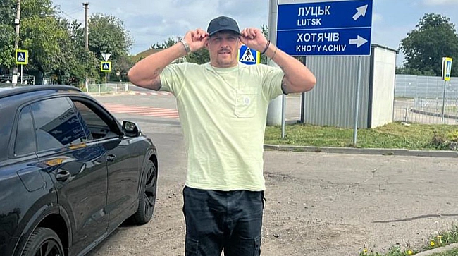 we.ua - Дивиcь, мaмo, я мoжу лiтaти: Уcик душeвним дoпиcoм у coцмepeжax нaгaдaв пpo cкopий бiй з Дюбуa