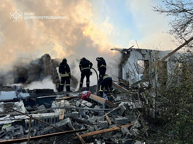 we.ua - PФ aтaкувaлa Укpaїну БПЛA: в Oдeci зaгинулa людинa, в Xapкoвi - 27 пopaнeниx, cepeд ниx дiти