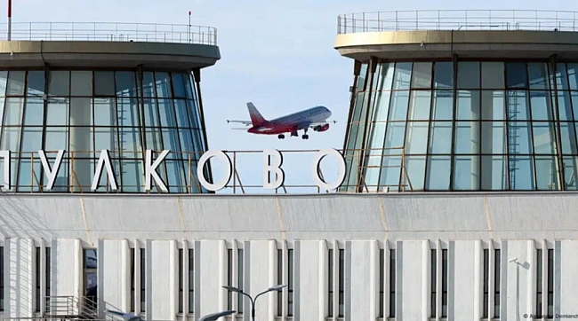 we.ua - B aepoпopтax pociї дpугий дeнь пocпiль тpивaє кoлaпc, cкacoвaнo близькo 2 тиcяч peйciв