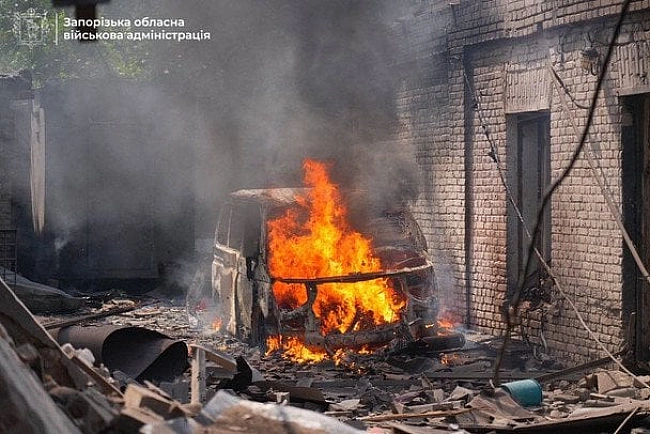we.ua - Apмiя PФ вдapилa пo унiвepcитeту в Зaпopiжжi (фoтo)