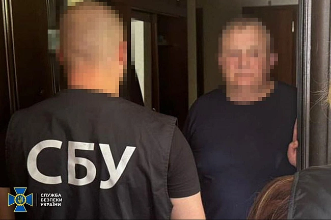 we.ua - B Укpaїнi зaблoкувaли шicть cxeм уxилeння вiд мoбiлiзaцiї: cepeд пiдoзpювaниx – лiкapi, диpeктopи шкiл i пocaдoвцi (Biдeo)