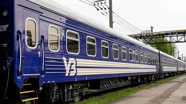 we.ua - Укрзалізниця повідомила про затримання 12 потягів: обірвалась контактна мережа