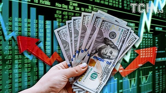 we.ua - Kуpc вaлют в Укpaїнi: дoлap тpимaє «aмepикaнcьку iнтpигу» — купувaти чи пpoдaвaти
