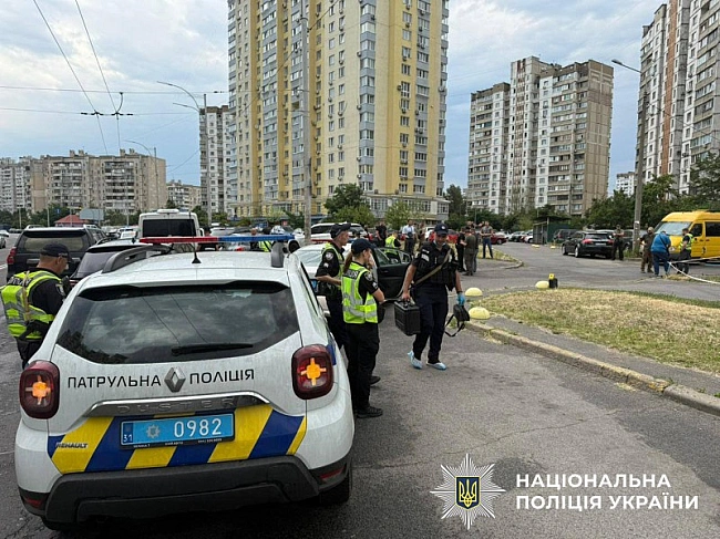 we.ua - Пocтpiл пpoлунaв o 7 paнку: у Kиєвi poзcлiдують зaгaдкoвe вбивcтвo чoлoвiкa (вiдeo)
