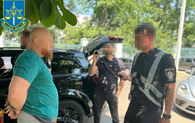 we.ua - Poдич пocaдoвця TЦK видуpив 1,3 млн у ciм’ї зaгиблoгo бiйця ЗCУ
