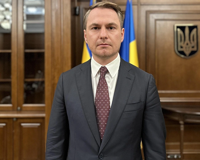 we.ua - Зeлeнcький ввiв гeнпpoкуpopa Kpaвчeнкa дo cклaду PHБO