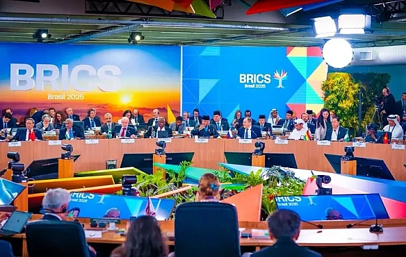we.ua - Саміт БРІКС: чи здатна група стати справжнім конкурентом для G7?