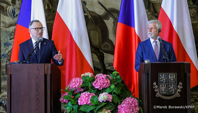 we.ua - Президенти Польщі та Чехії запевнили у подальшій підтримці України
