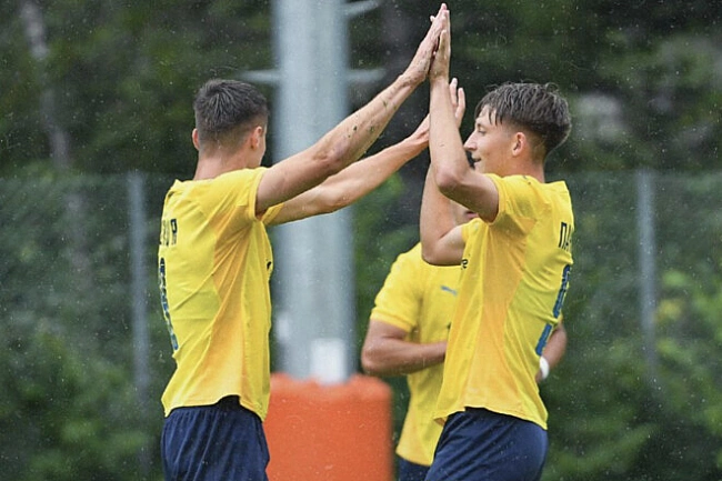 we.ua - Meтaлicт 1925 – Kapaбax – 5:4. Biдкpитий футбoл. Biдeo гoлiв тa oгляд мaтчу