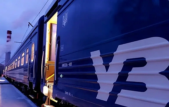we.ua - Негода зрушила розклад поїздів на Закарпатті та за кордоном: що треба знати пасажирам