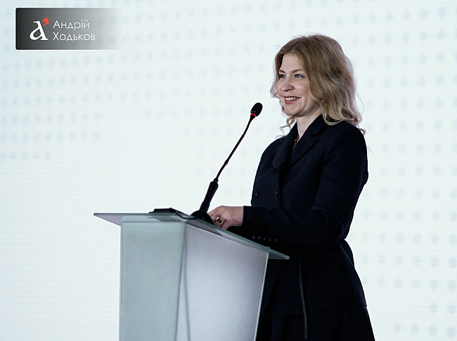we.ua - Стефанішина спростувала чутки про призначення послом у США