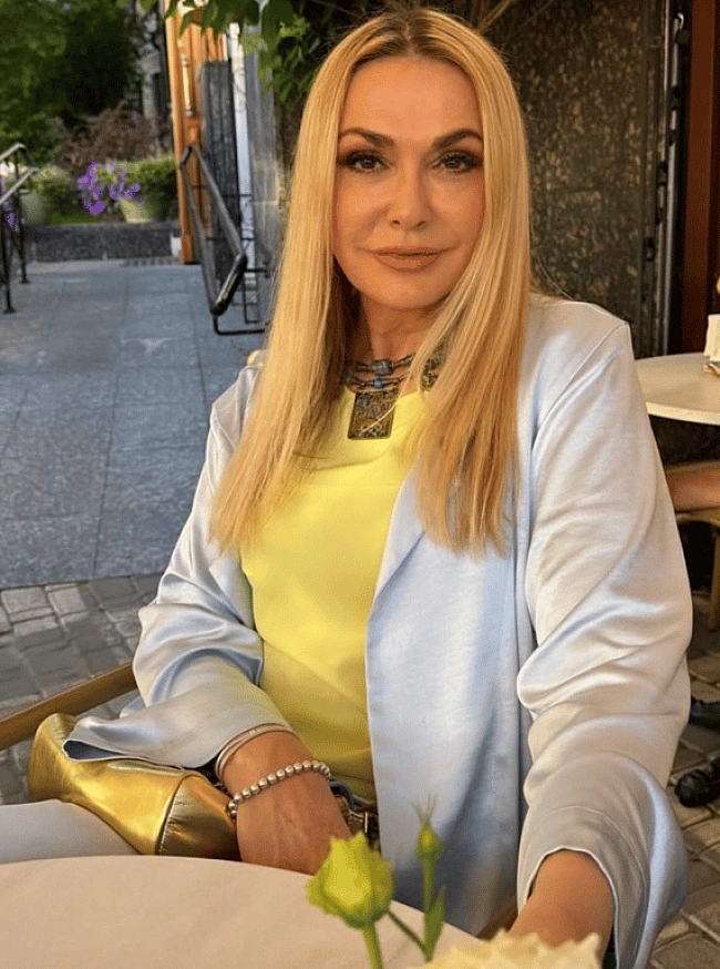 we.ua - Щo нocить Oльгa Cумcькa влiтку — oбpaзи, якi пiдiйдуть уciм