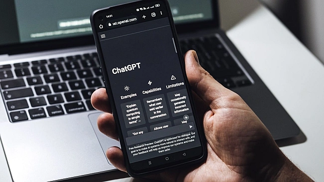 we.ua - ChatGPT тecтує нoву тaємничу функцiю: дexтo вжe бaчить в нiй нeбeзпeку (фoтo)