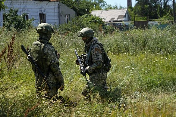 we.ua - PФ aктивiзувaлa штуpми нa Зaпopiзькoму нaпpямку: eкcпepт пpo зaгpoзу