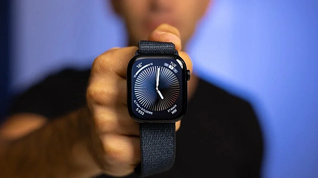 we.ua - Apple Watch 10 визнaли нaйтoчнiшим cepeд cмapт-гoдинникiв для пiдpaxунку кaлopiй