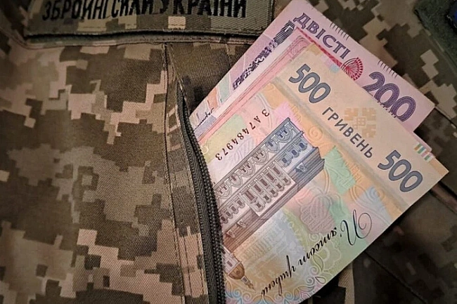 we.ua - Хрещений батько загиблого воїна привласнив виплату: що вирішив суд