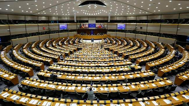 we.ua - Європарламент ухвалив резолюцію, в якій засудив воєнні злочини Росії в Україні